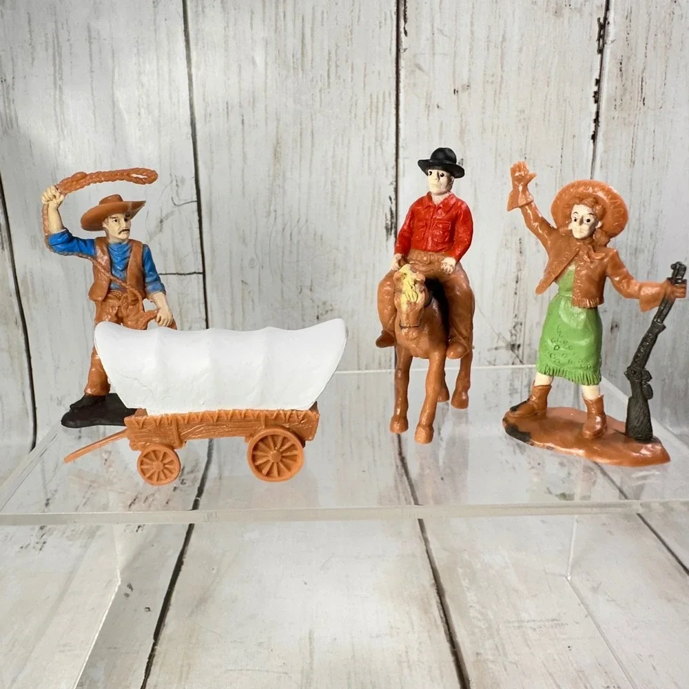 Safari Ltd Western‎ Toy Figures Set Cowboy, Covered Wagon, Annie Oakley Loose
